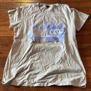 Grey marathon shirt